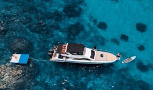 Private yacht to Nusa Penida